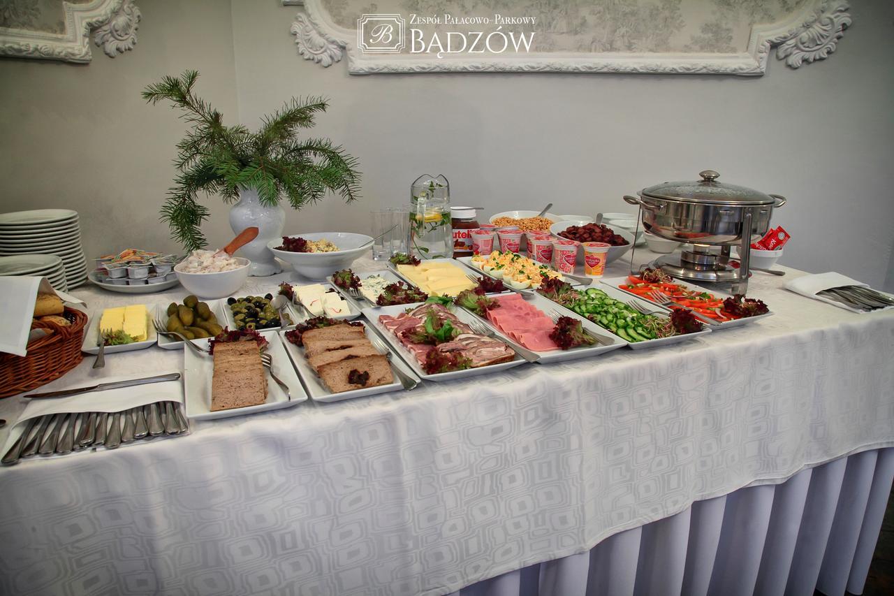 Palac W Badzowie Полковице Екстериор снимка